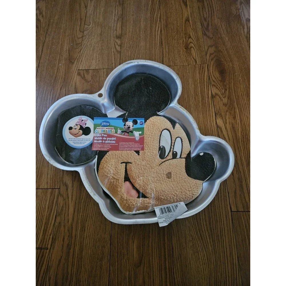 Wilton Disney Mickey Mouse 2105-7070